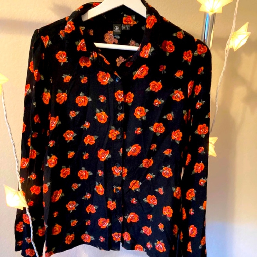 Volcom blouse
